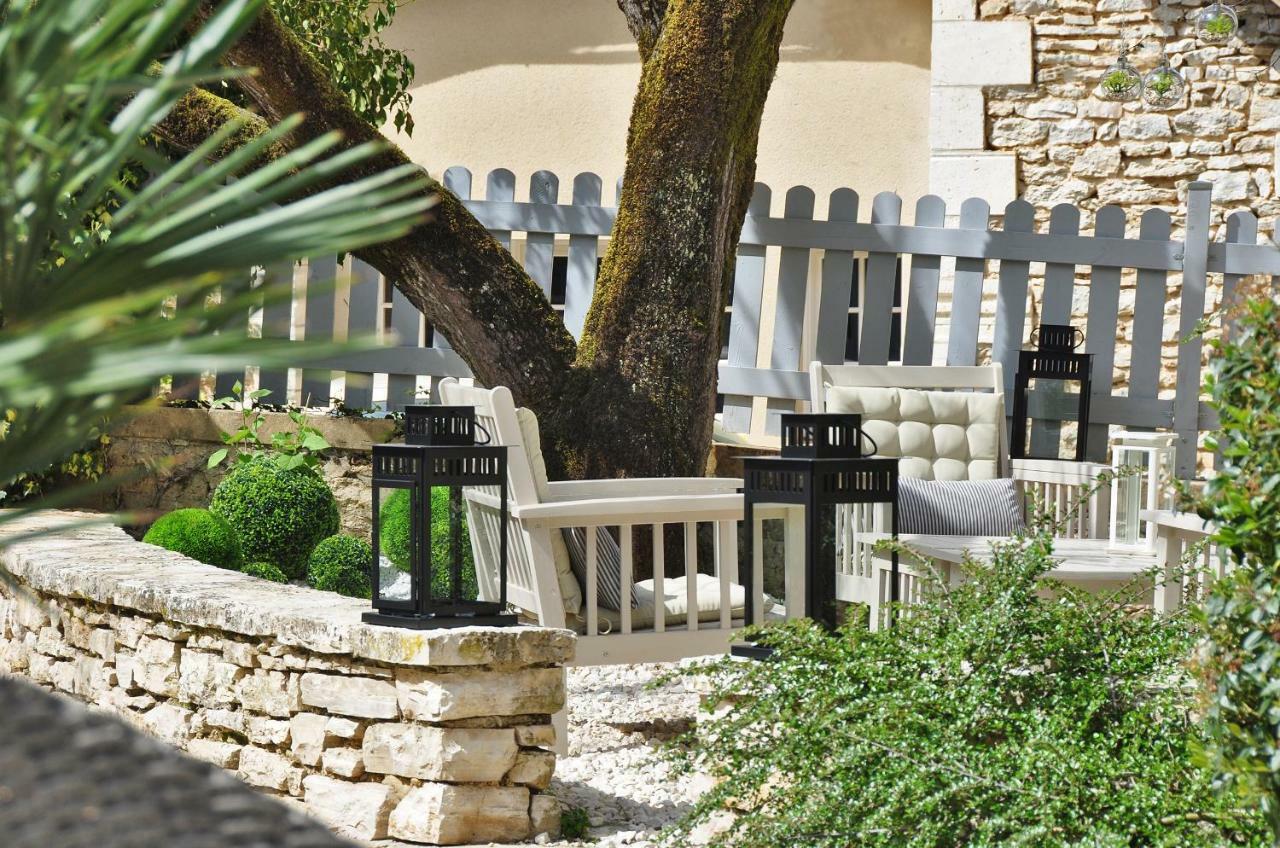 Bed and Breakfast La Source Saint-Cybranet Exterior foto