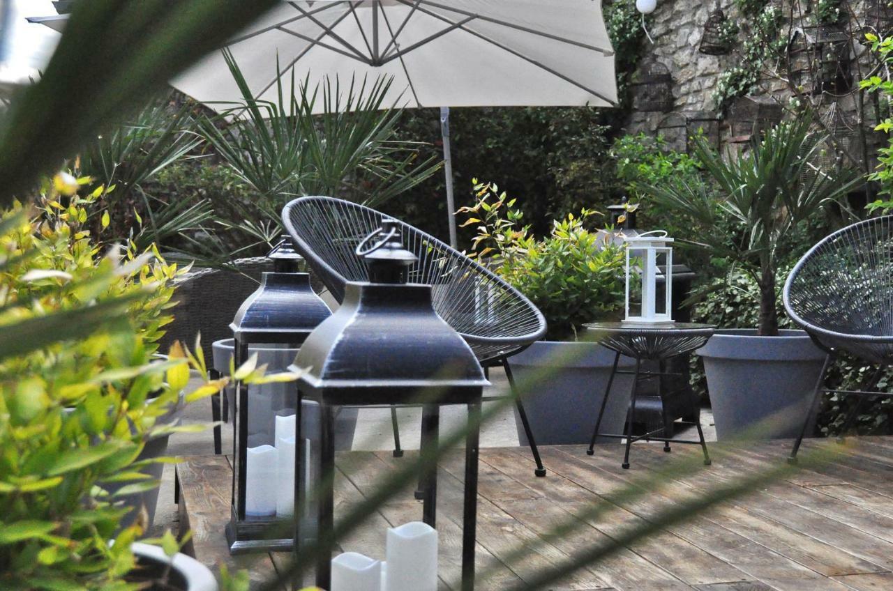 Bed and Breakfast La Source Saint-Cybranet Exterior foto